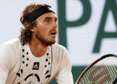  Στέφανος Τσιτσιπάς: Με ανατροπή στους «32» του Roland Garros