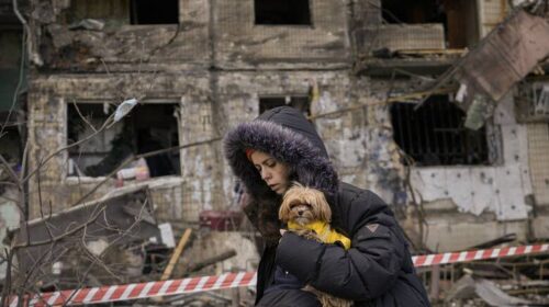  Ουκρανία: Τουλάχιστον 8.300 άμαχοι νεκροί